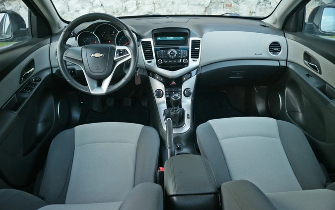 Chevrolet Cruze cena 20600 przebieg: 169000, rok produkcji 2009 z Głubczyce małe 781